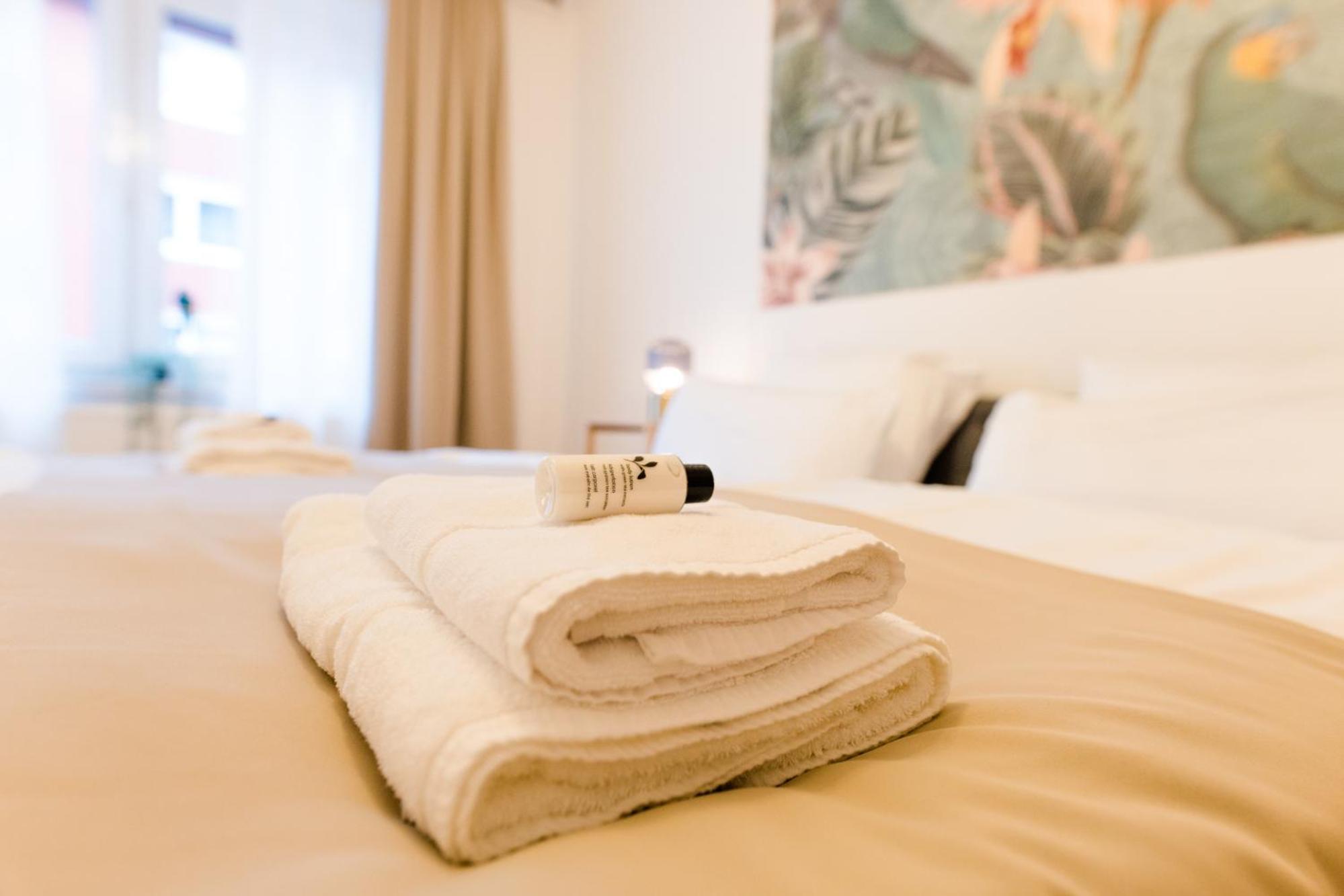 Staylight City - Premium Appartements Mit Balkon ヒルデスハイム 部屋 写真
