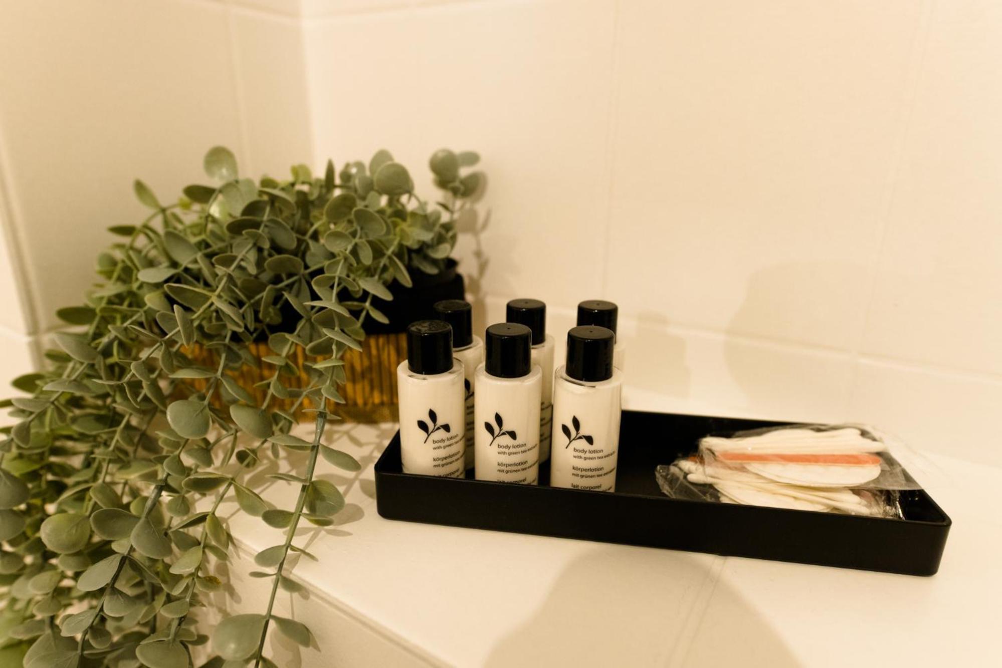 Staylight City - Premium Appartements Mit Balkon ヒルデスハイム 部屋 写真