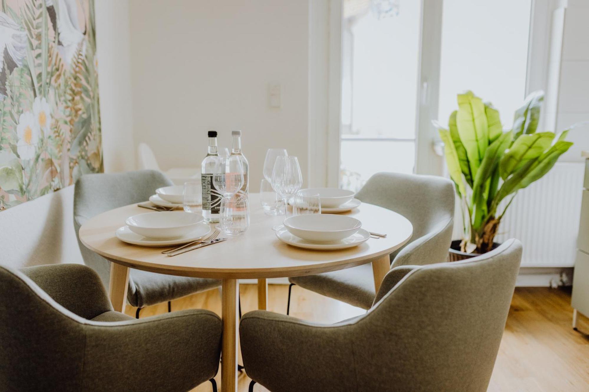 Staylight City - Premium Appartements Mit Balkon ヒルデスハイム エクステリア 写真